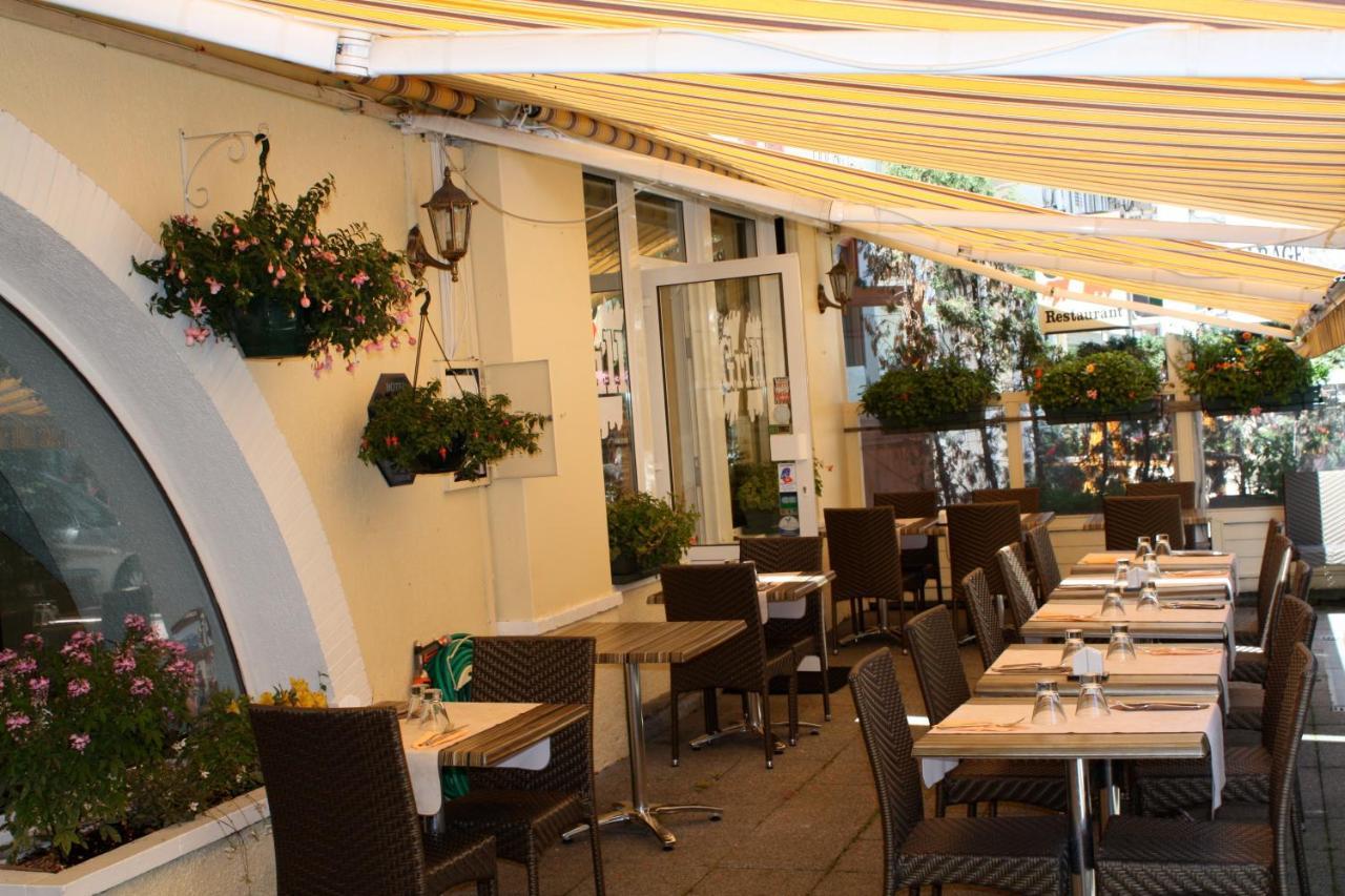 Savoy Hotel & Restaurant Saint-Michel-de-Maurienne Exterior photo